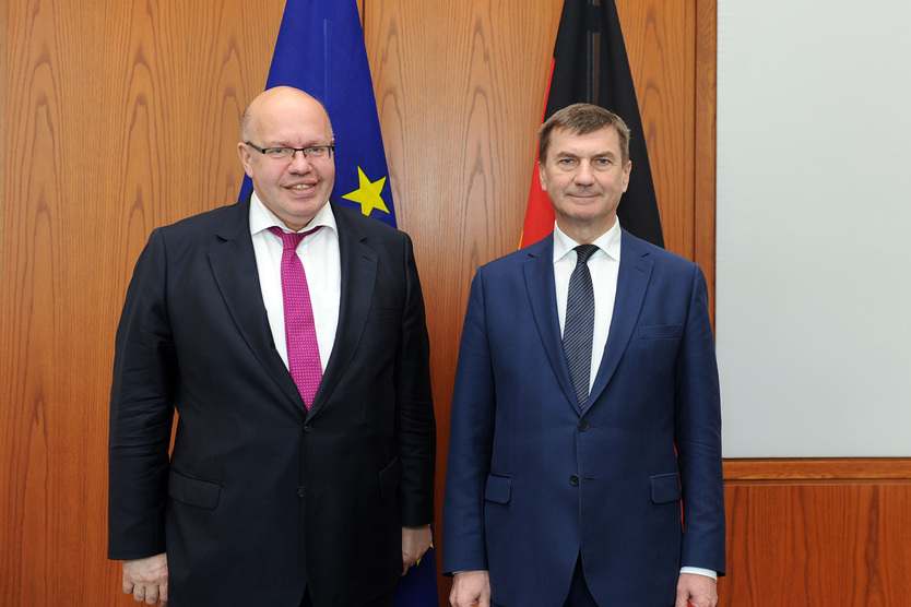 Am 25. April 2018 begrüßte Bundeswirtschaftsminister Peter Altmaier den  für den Digitalen Binnenmarkt zuständigen Vize-Präsidenten der Europäischen Kommission, Andrus Ansip.