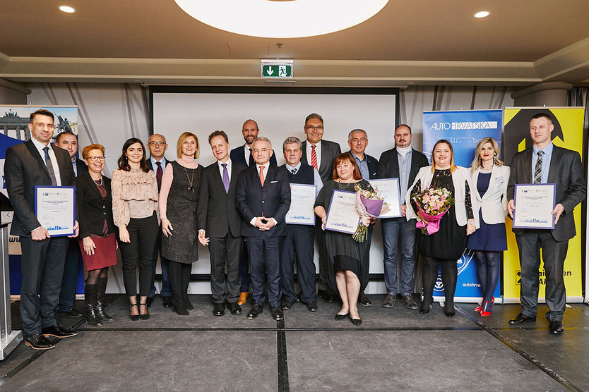 Am 7.3. vergab die AHK Kroatien erstmalig unter der Schirmherrschaft der Deutschen Botschaft in Zagreb und des Ministeriums für Wissenschaft und Bildung der Republik Kroatien den AHK-Berufsbildungspreis.