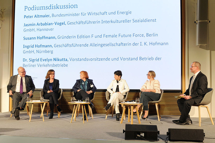 Anlässlich des Weltfrauentages lud Bundeswirtschaftsminister Peter Altmaier am 8. März 2019 zur Diskussionsveranstaltung "Starke Frauen.Starke Wirtschaft" ins BMWi ein.