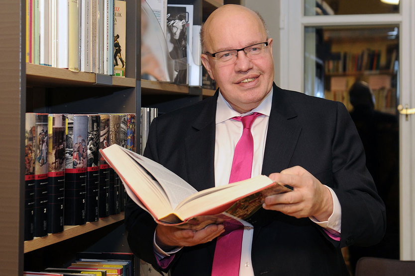 Am Rande der politischen Gespräche besuchte Bundesminister Altmaier die Bibliothek Adomas Mickevičius in Vilnius.