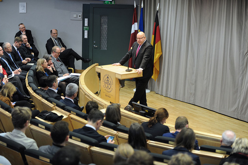 Bundeswirtschaftminister Altmaier spricht in der Stockholm School Economics in Riga über europäische Zukunftsthemen.