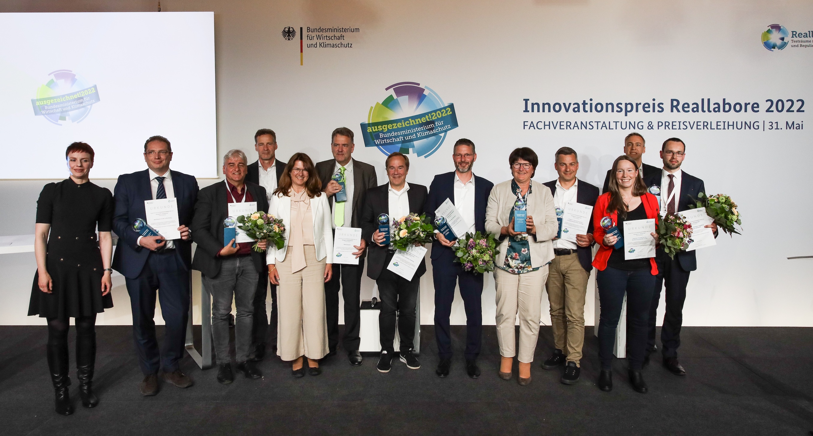 Am 31. Mai 2022 wurden die zehn Preisträger des Innovationspreises Reallabore 2022 in Berlin bei der Preisverleihung ausgezeichnet.