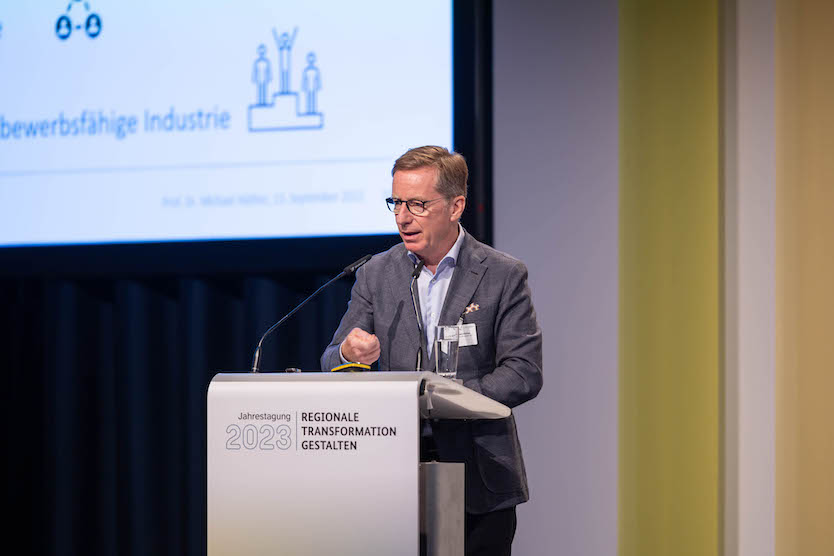 Prof. Dr. Michael Hüther, Direktor und Mitglied des Präsidiums des Instituts der deitschen Wirtschaft (IW) | © Bundesfoto/Lammel