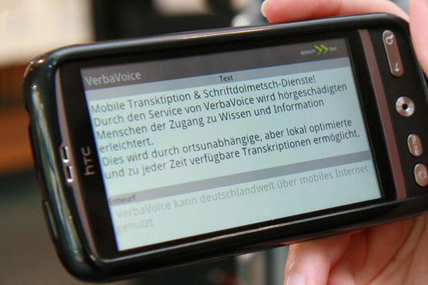 mobiler Übersetzungsdienst; Quelle: VerbaVoice GmbH