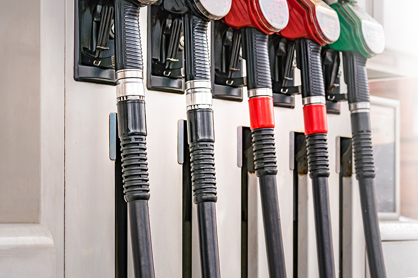 Zapfsäule an einer Tankstelle zum Thema Kraftstoffpreise