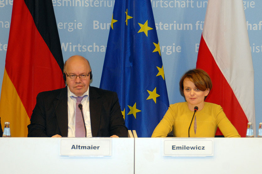 Bundeswirtschaftsminister Peter Altmaier und Jadwiga Emilewicz, Ministerin für Unternehmertum und Technologie der Republik Polen