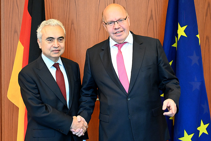 Peter Altmaier, Bundesminister für Wirtschaft und Energie (rechts) und Dr. Fatih Birol, Exekutivdirektor der Internationalen Energieagentur (IEA) (links)