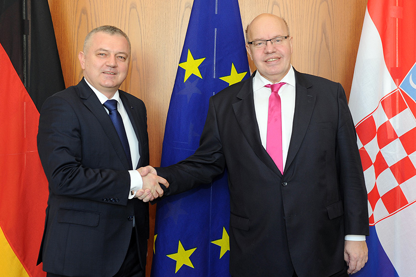 Bundeswirtschaftsminister Peter Altmaier (rechts) und der kroatische Wirtschaftsminister Darko Horvat (links)