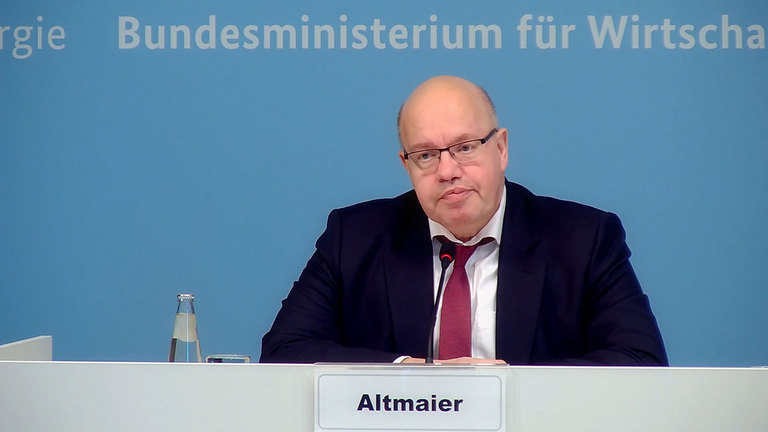 Screenshot aus dem Video Altmaier verkündet Schlüsselinvestition für Brandenburg