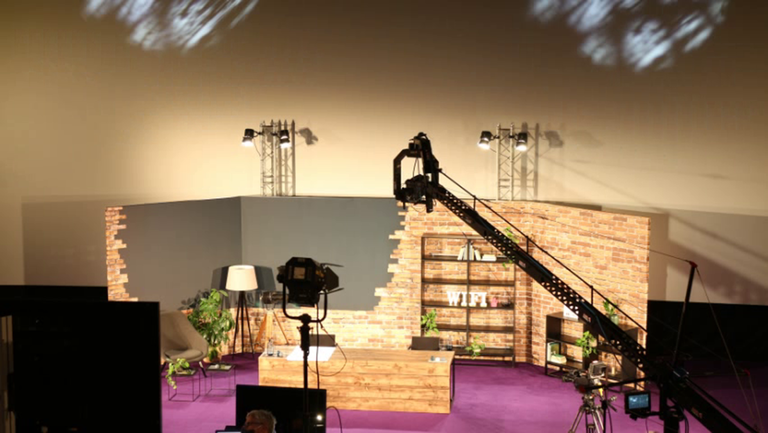 Screenshot aus dem Video Deutscher Wirtschaftsfilmpreis 2020 – Das „Studio“