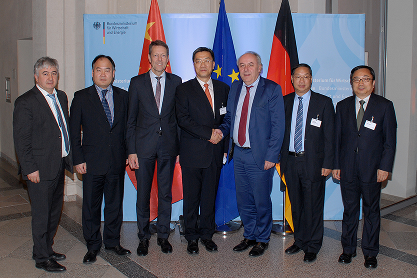 Le premier symposium germano-chinois souligne l'importance de l'industrie 4.0 pour les relations économiques bilatérales; Quelle: BMWi/Andreas Mertens