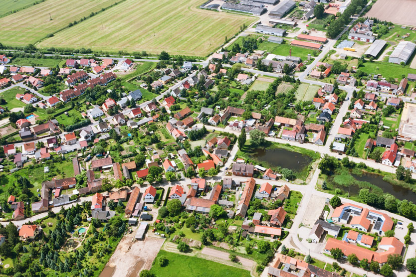 Photo aérienne d'un village sur le thème du financement régional