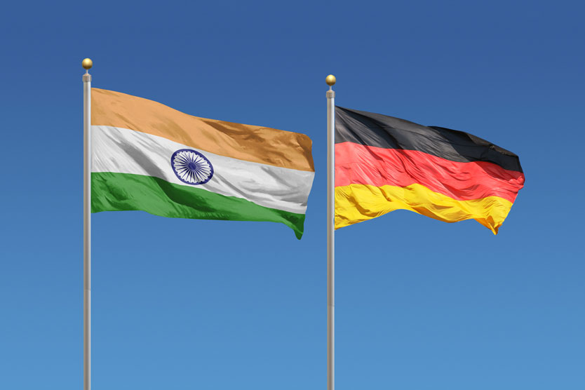 Drapeau allemand et indien.